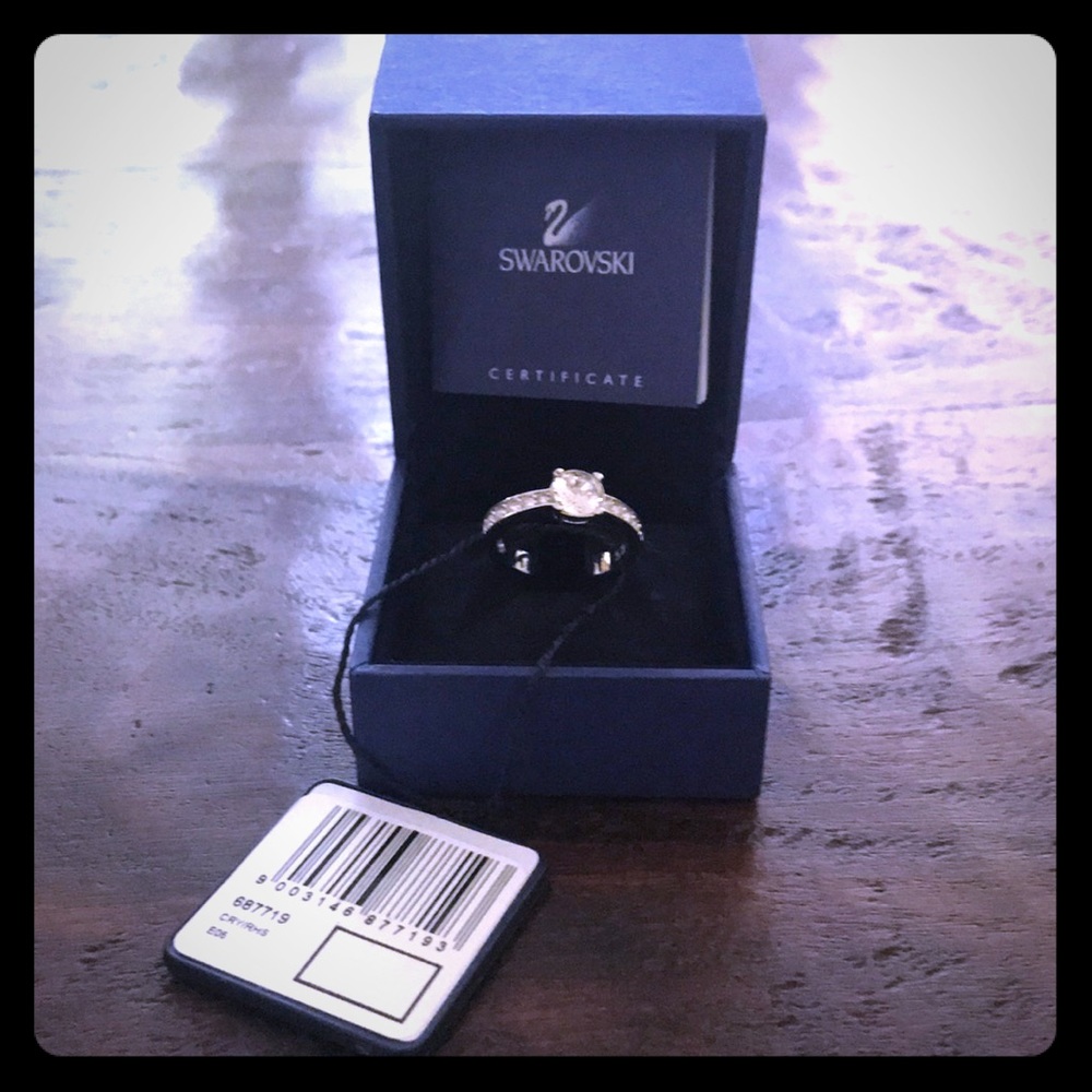 Brand new Swarovski ring